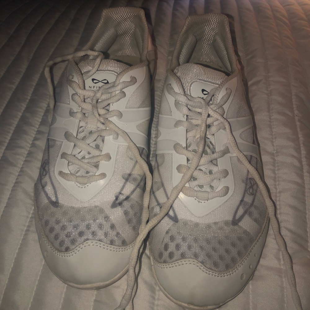 NFINITY CHEER SNEAKERS! GREAT CONDITION